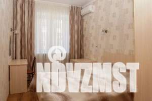 2-к квартира, посуточно, 43м2, 4/5 этаж
