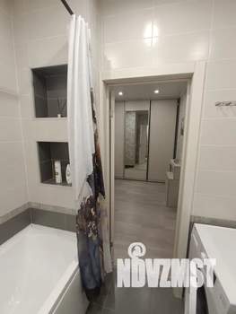 Студия квартира, посуточно, 40м2, 8/16 этаж