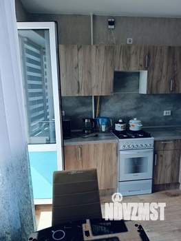1-к квартира, посуточно, 37м2, 8/10 этаж