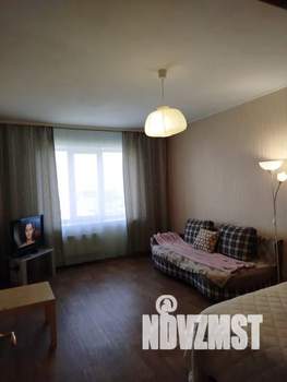 1-к квартира, посуточно, 48м2, 7/10 этаж