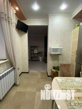 1-к квартира, посуточно, 40м2, 13/16 этаж