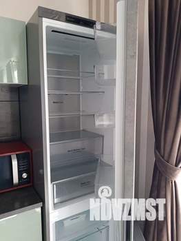 Студия квартира, посуточно, 40м2, 9/10 этаж