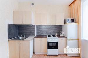 1-к квартира, на длительный срок, 45м2, 8/10 этаж