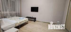 1-к квартира, посуточно, 35м2, 13/16 этаж
