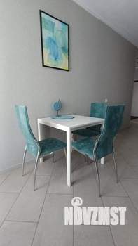 1-к квартира, посуточно, 40м2, 11/16 этаж