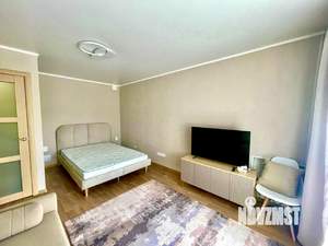 1-к квартира, посуточно, 33м2, 4/9 этаж