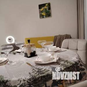 1-к квартира, посуточно, 36м2, 1/1 этаж