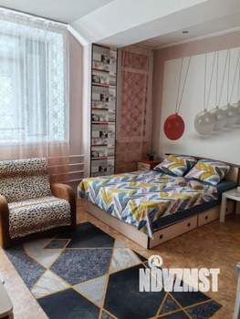 Студия квартира, посуточно, 25м2, 2/9 этаж