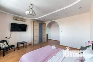 1-к квартира, посуточно, 47м2, 8/9 этаж