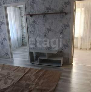 3-к квартира, на длительный срок, 42м2, 5/5 этаж