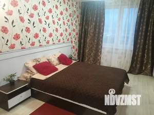 Студия квартира, посуточно, 35м2, 16/17 этаж