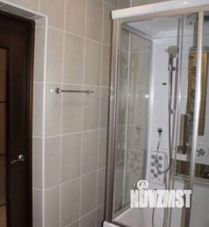 1-к квартира, на длительный срок, 60м2, 8/9 этаж