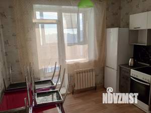 1-к квартира, посуточно, 35м2, 11/16 этаж