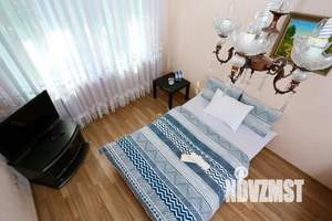 1-к квартира, посуточно, 42м2, 4/5 этаж