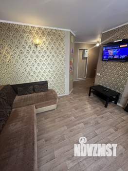 2-к квартира, посуточно, 47м2, 3/5 этаж