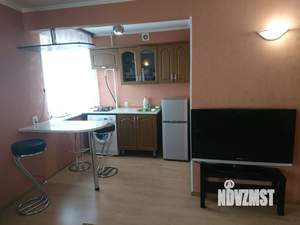 1-к квартира, посуточно, 38м2, 8/9 этаж