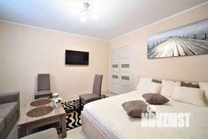 1-к квартира, посуточно, 38м2, 1/1 этаж