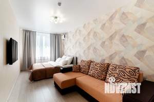 1-к квартира, посуточно, 42м2, 5/17 этаж