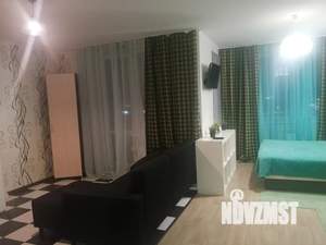 Студия квартира, посуточно, 40м2, 10/17 этаж