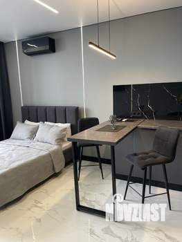 Студия квартира, посуточно, 34м2, 14/14 этаж