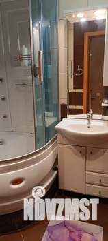 3-к квартира, посуточно, 65м2, 8/10 этаж