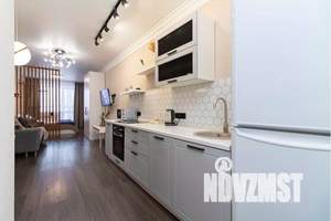 1-к квартира, посуточно, 34м2, 9/16 этаж