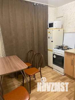 1-к квартира, посуточно, 32м2, 3/5 этаж