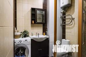 1-к квартира, посуточно, 45м2, 9/16 этаж