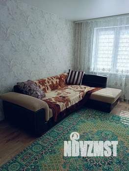 1-к квартира, посуточно, 37м2, 8/10 этаж