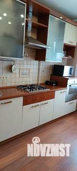 3-к квартира, посуточно, 65м2, 8/10 этаж