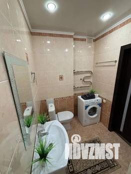 1-к квартира, посуточно, 36м2, 13/16 этаж