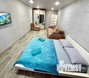 1-к квартира, посуточно, 35м2, 2/9 этаж