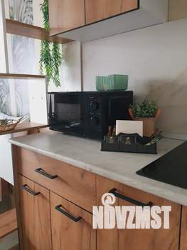 1-к квартира, посуточно, 35м2, 8/15 этаж