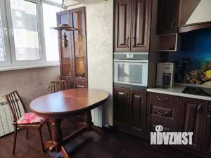 2-к квартира, на длительный срок, 72м2, 2/10 этаж