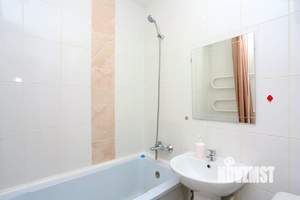 1-к квартира, посуточно, 32м2, 4/5 этаж