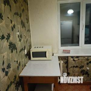 1-к квартира, посуточно, 32м2, 3/5 этаж