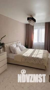 2-к квартира, посуточно, 45м2, 5/5 этаж