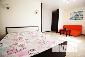 1-к квартира, посуточно, 33м2, 4/5 этаж