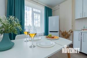 2-к квартира, посуточно, 68м2, 1/9 этаж