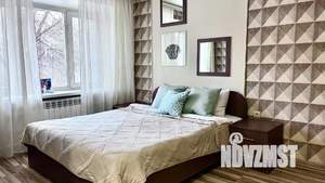 1-к квартира, посуточно, 37м2, 1/1 этаж