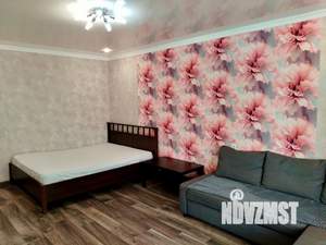 1-к квартира, посуточно, 38м2, 1/10 этаж