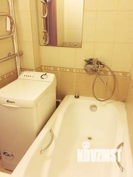 1-к квартира, посуточно, 37м2, 3/8 этаж