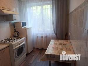 1-к квартира, посуточно, 42м2, 2/9 этаж