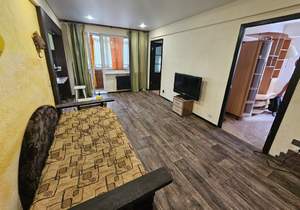 3-к квартира, на длительный срок, 50м2, 3/5 этаж