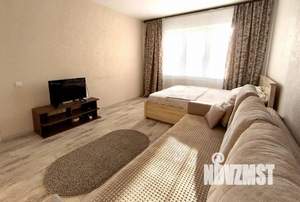 1-к квартира, посуточно, 37м2, 1/1 этаж