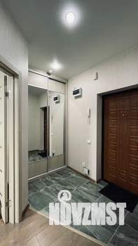 1-к квартира, посуточно, 38м2, 10/19 этаж