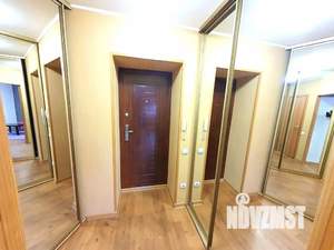 1-к квартира, посуточно, 35м2, 6/9 этаж