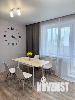 2-к квартира, посуточно, 78м2, 1/10 этаж