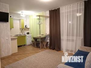 1-к квартира, посуточно, 40м2, 3/5 этаж