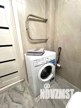 1-к квартира, посуточно, 37м2, 8/10 этаж